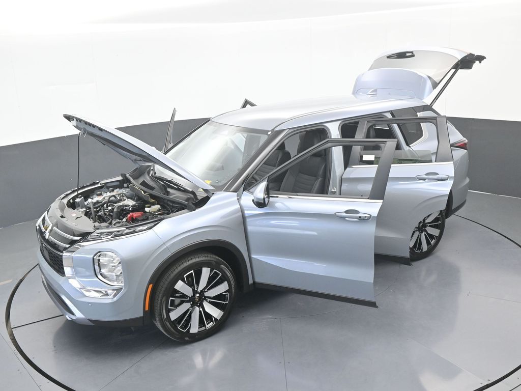 New 2026 Gray Mitsubishi SE image 75