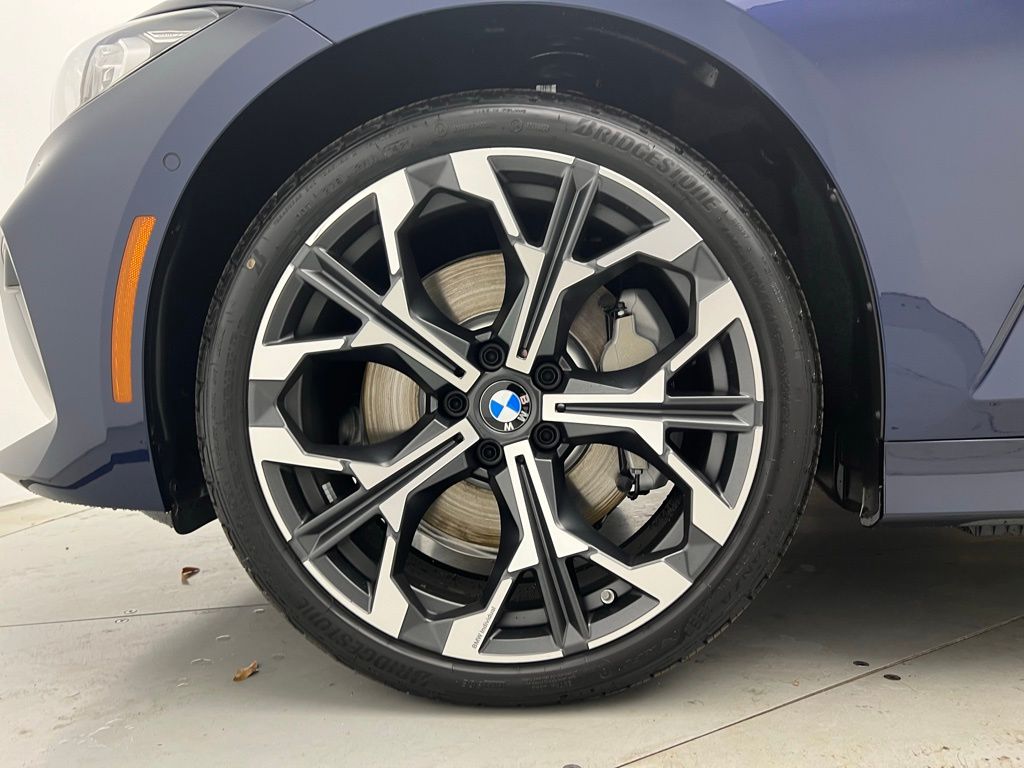 Thumbnail: 2026 BMW 3 Series - 23