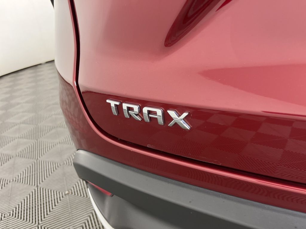 2024 Chevrolet Trax LT 3