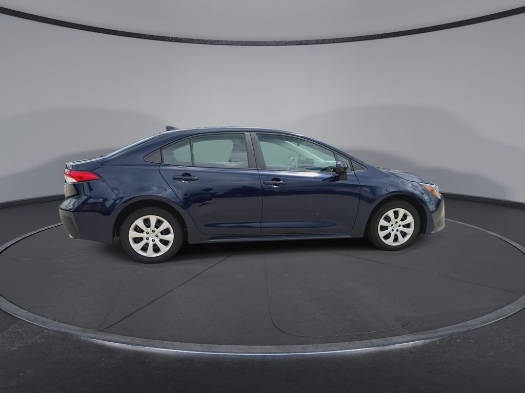Thumbnail: 2022 Toyota Corolla - 9