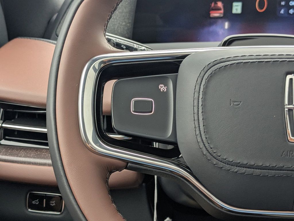 2025 Lincoln Navigator Reserve L