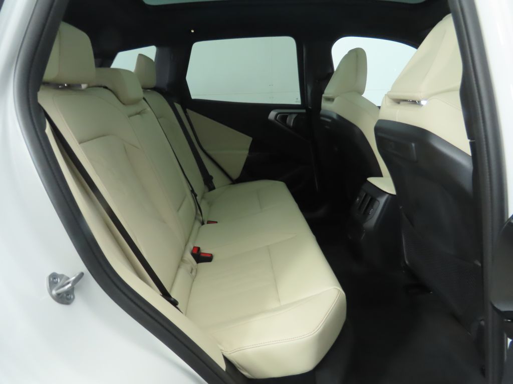 Thumbnail: 2026 BMW X3 - 23