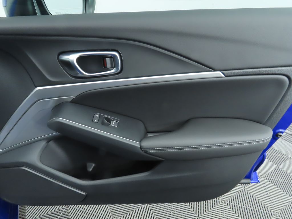 Thumbnail: 2025 Acura Integra - 27