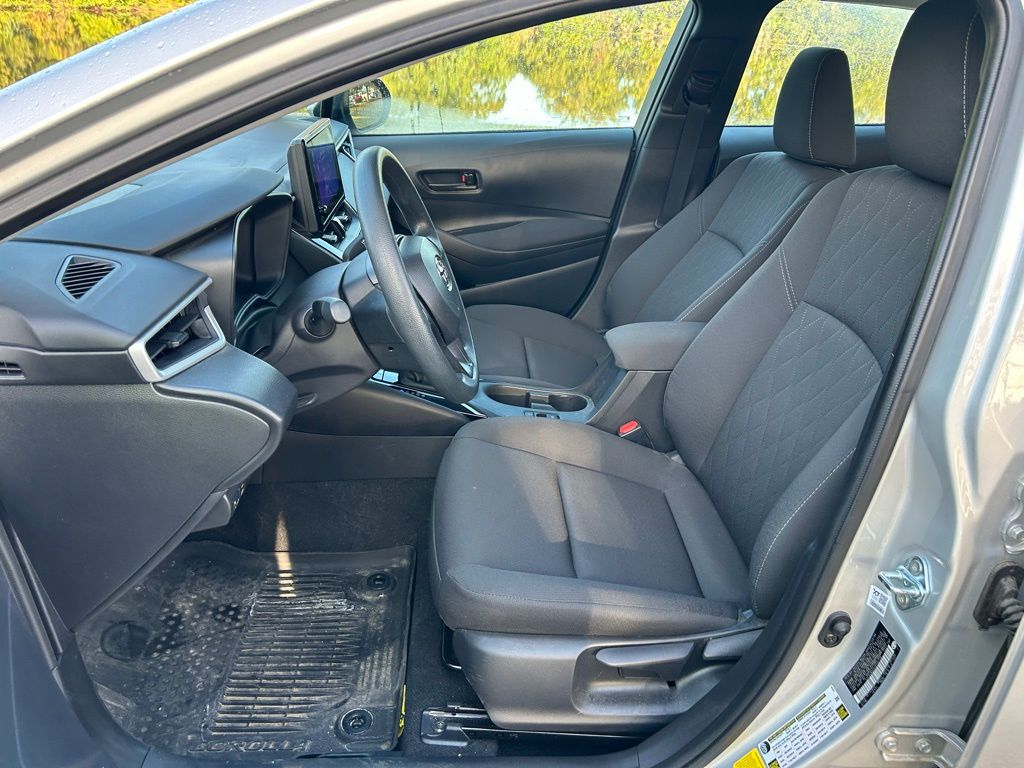 Thumbnail: 2025 Toyota Corolla - 14