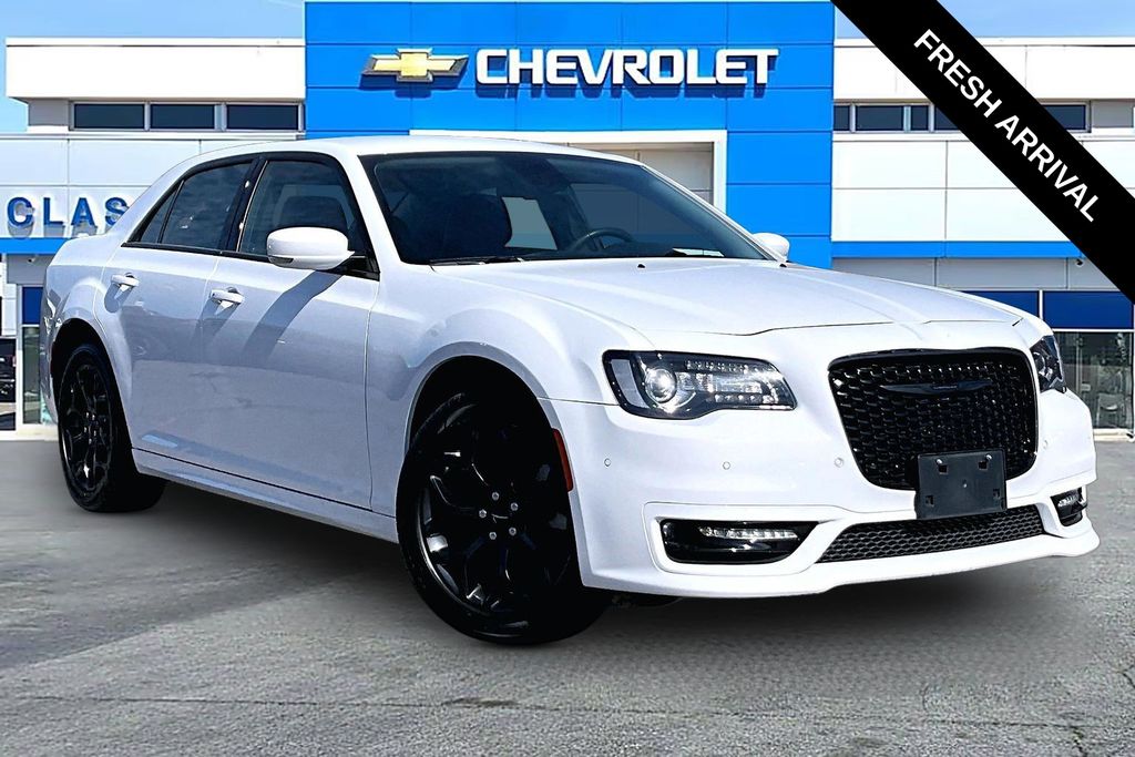 Bright White Clearcoat 2023 Chrysler 300 Sedan All-Wheel Drive 8-Speed Automatic