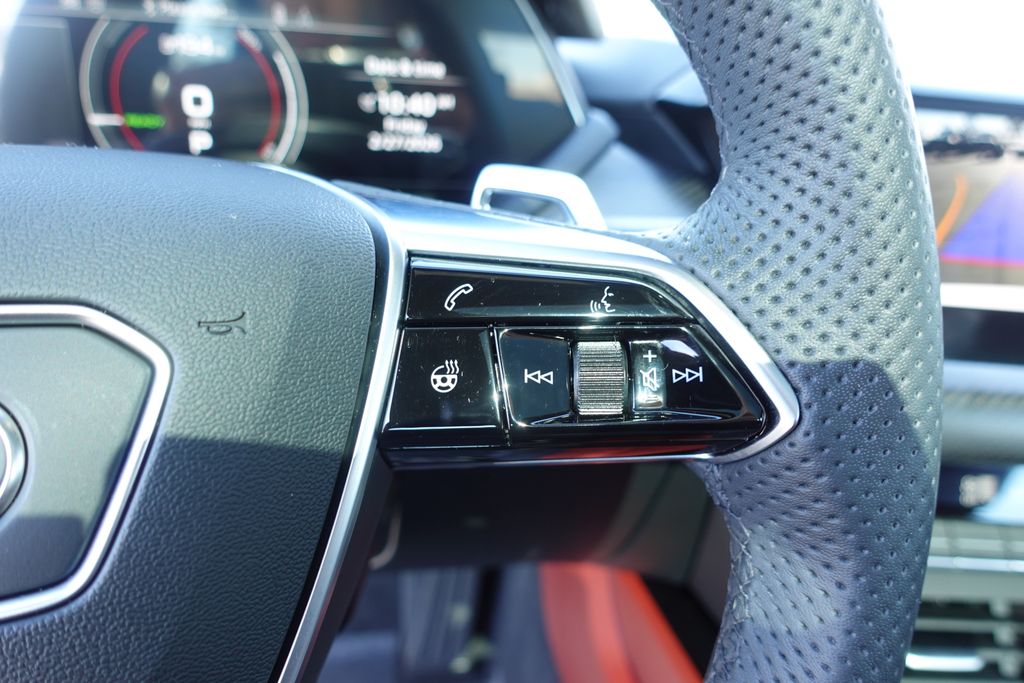 Used 2024  Audi Premium Plus image 12
