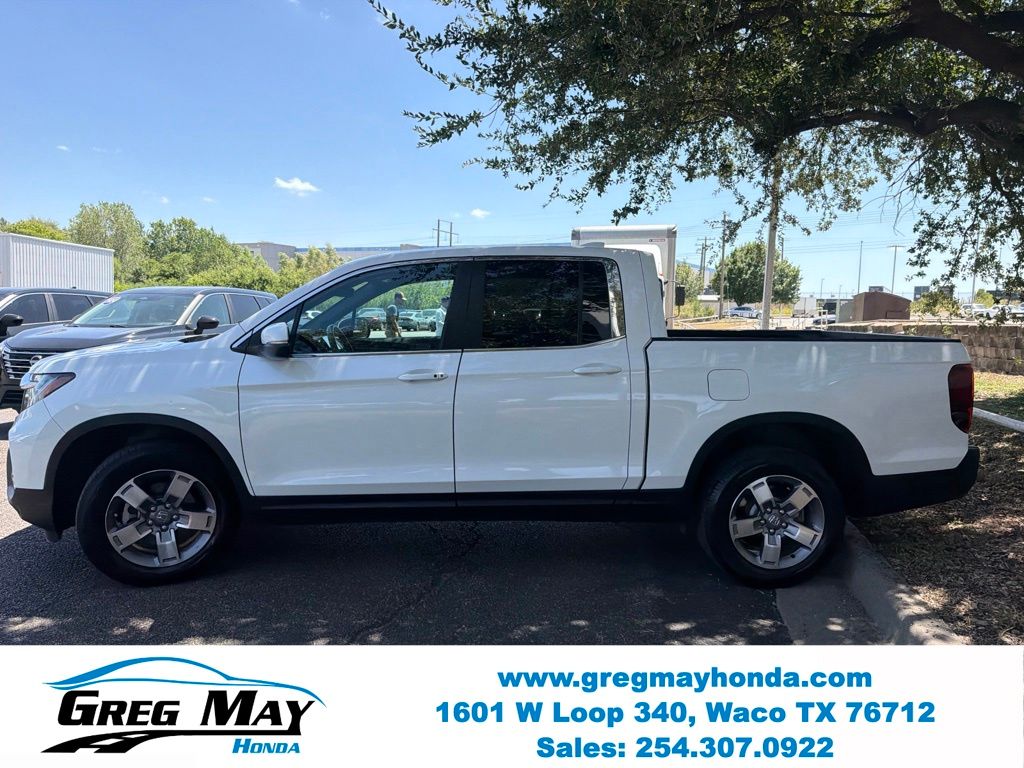 2025 Honda Ridgeline RTL White at Greg May Honda