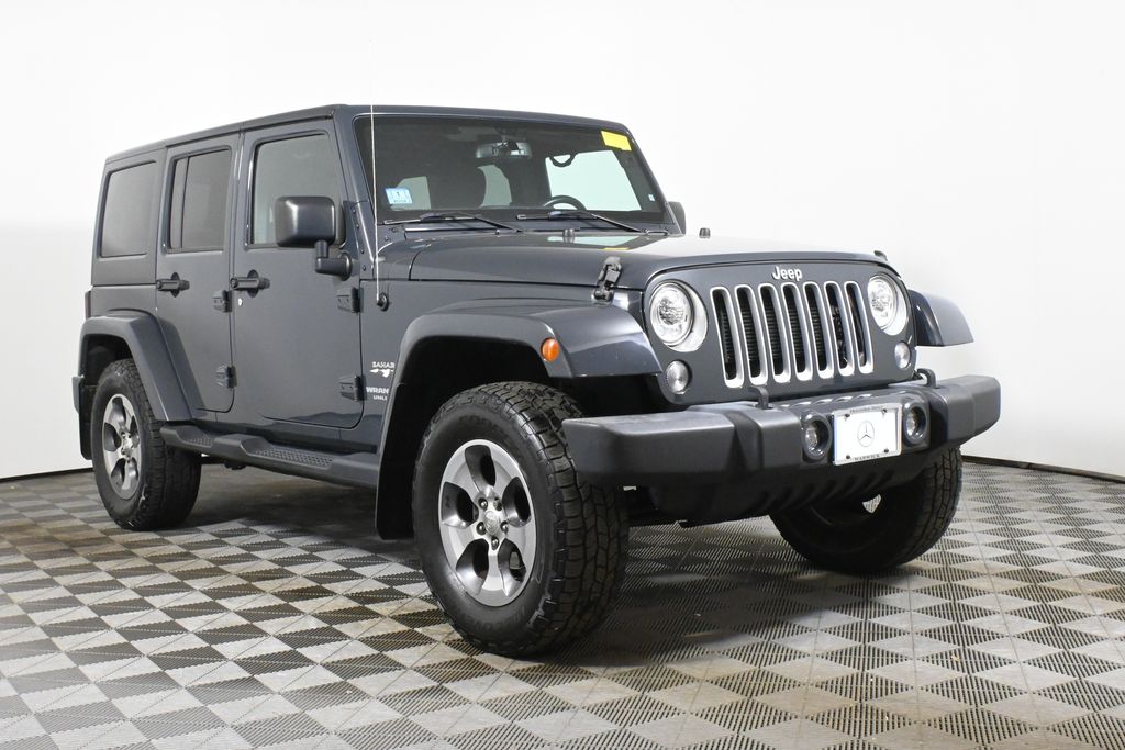 Thumbnail: 2017 Jeep Wrangler - 9