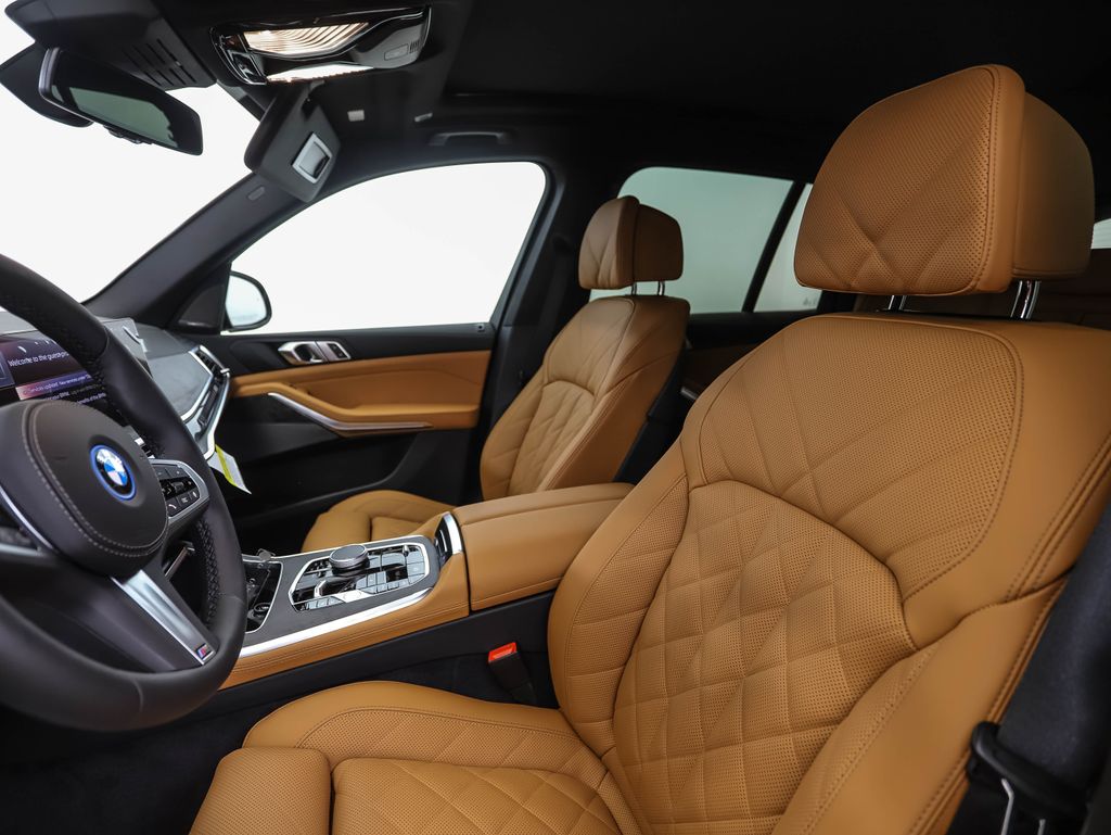 2026 BMW X5 xDrive50e 11