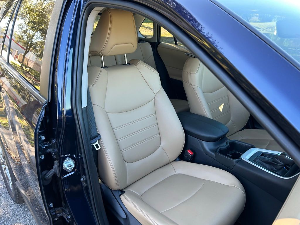 Thumbnail: 2024 Toyota RAV4 - 15