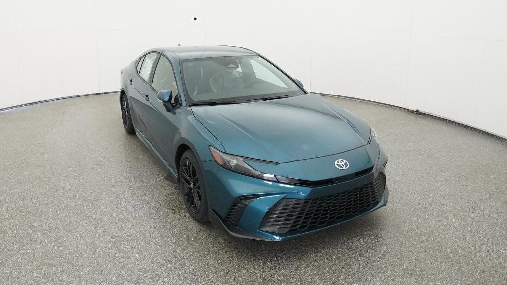 Thumbnail: 2025 Toyota Camry - 11