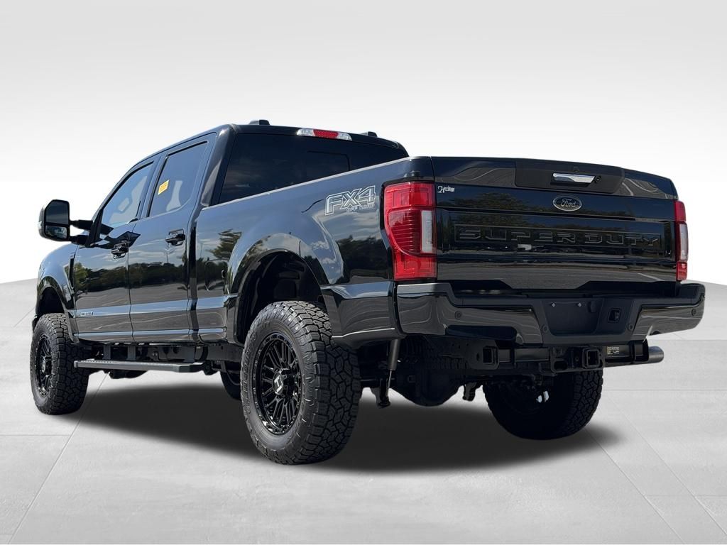 2022 Ford F-350 Super Duty LARIAT