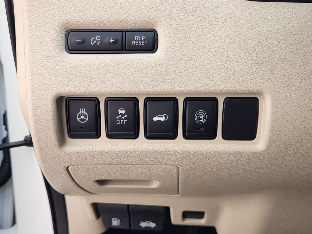 2023 Nissan Murano Platinum White at Central Houston Nissan