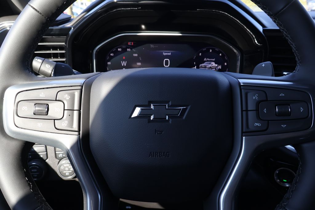 Thumbnail: 2026 Chevrolet Silverado 1500 - 21