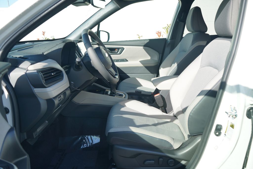 Thumbnail: 2025 Subaru Forester - 6