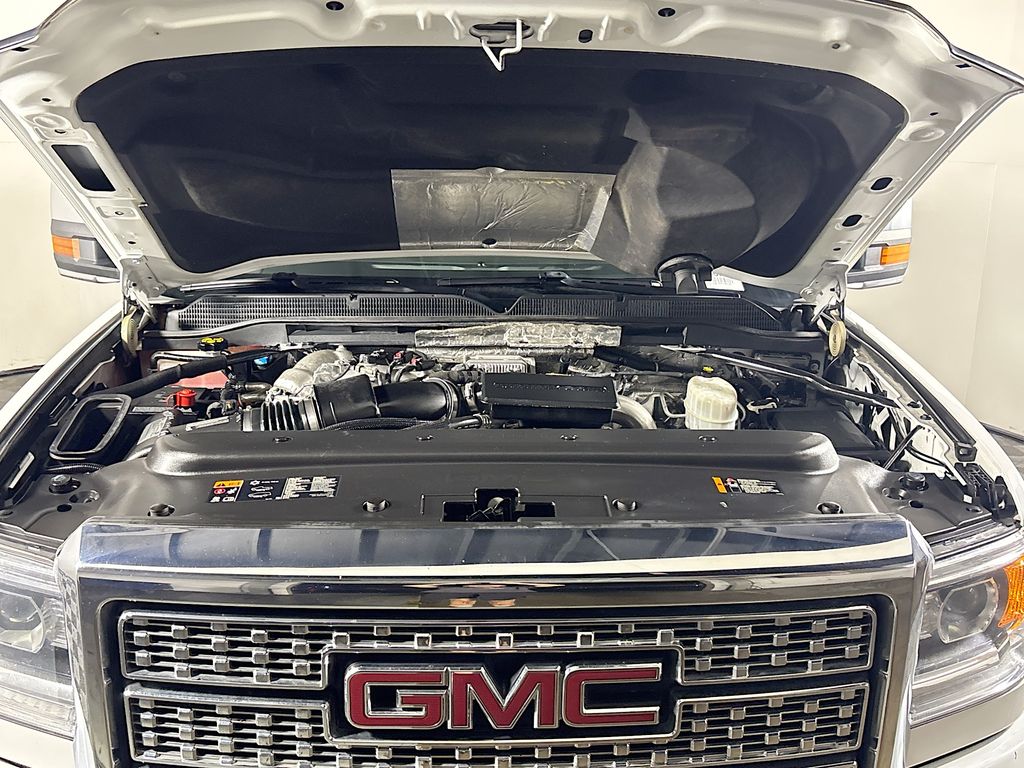 2019 GMC Sierra 2500HD Denali