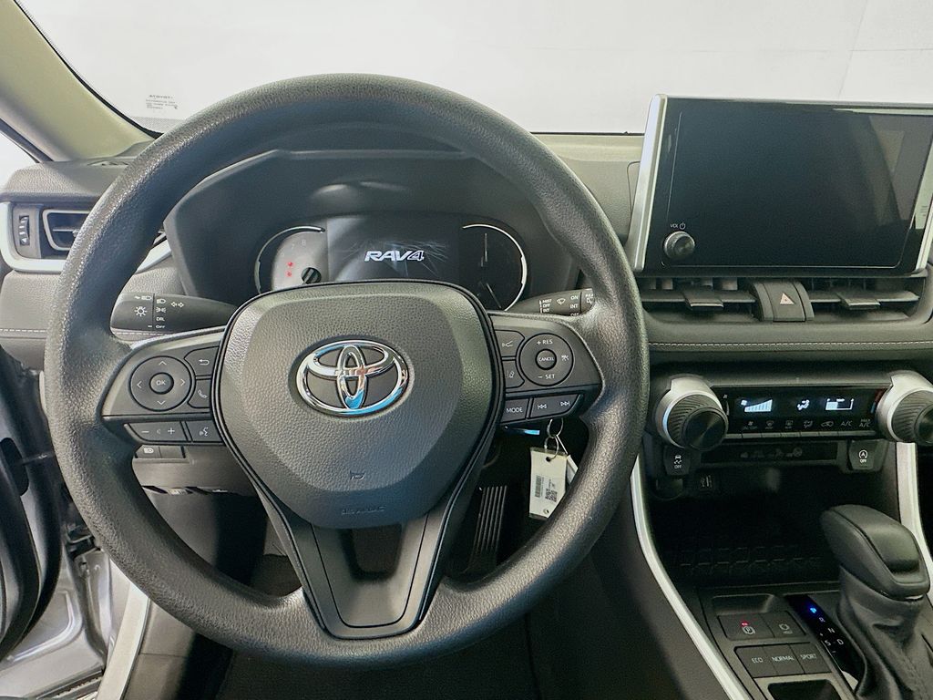 Thumbnail: 2025 Toyota RAV4 - 11
