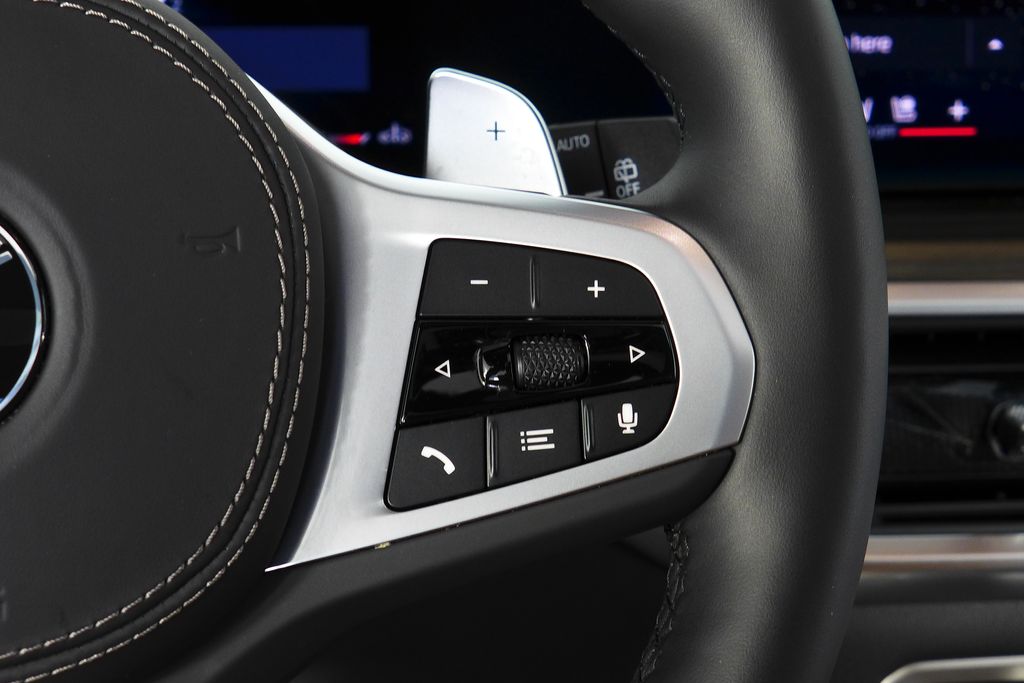 Thumbnail: 2026 BMW X5 - 29
