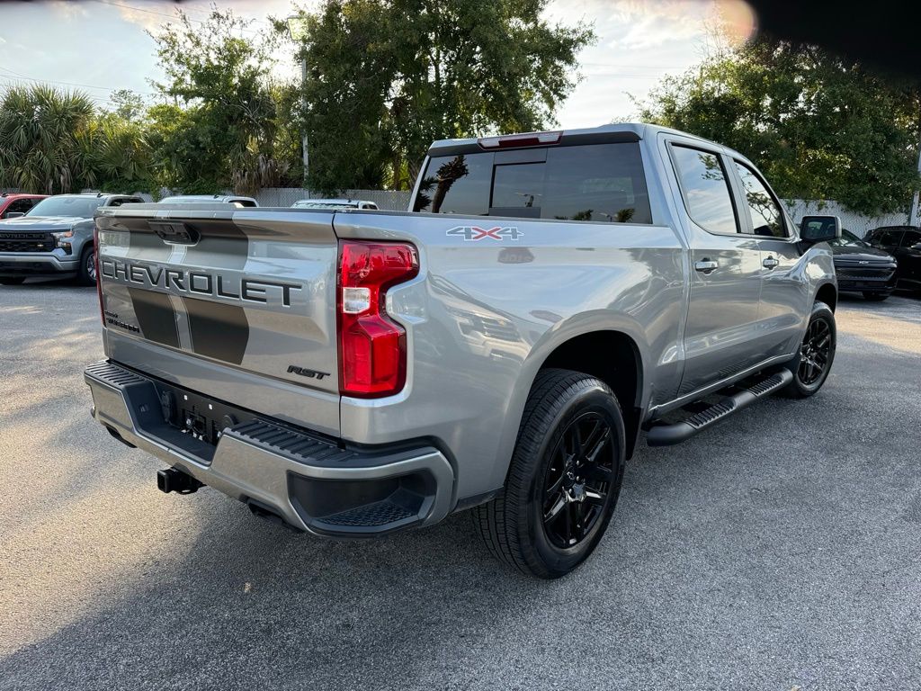 2023 Chevrolet Silverado 1500 RST 8