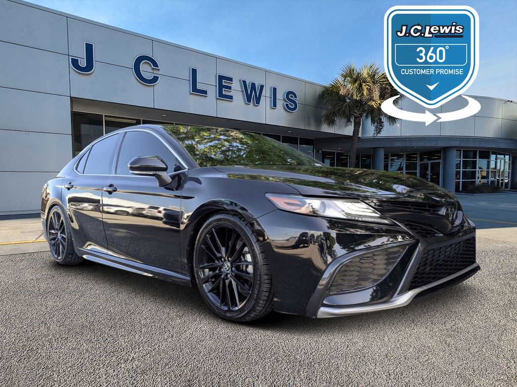 2022 Toyota Camry XSE V6