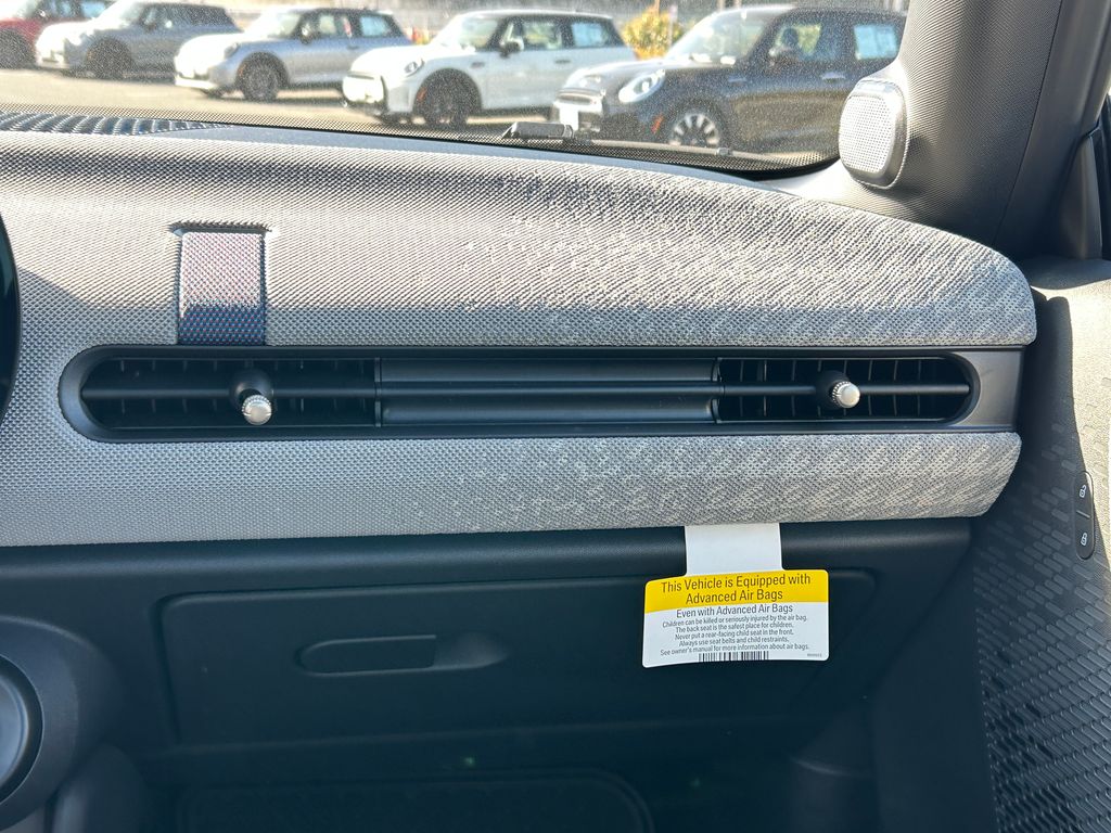 Thumbnail: 2026 MINI Cooper - 25