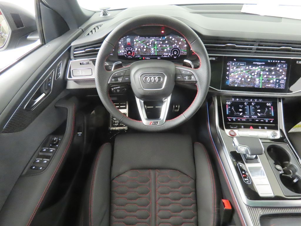 Thumbnail: 2026 Audi RS Q8 - 12