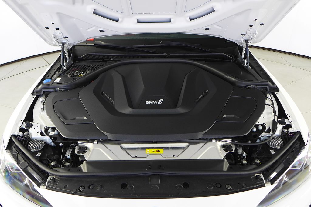 Thumbnail: 2024 BMW i4 - 6