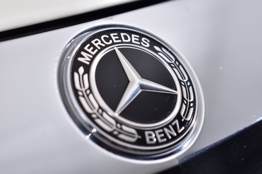 Thumbnail: 2020 Mercedes-Benz S-Class - 10