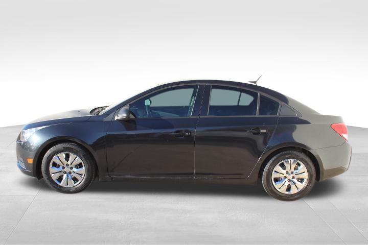 Used Car 2013 Chevrolet Cruze  Ls For Sale Under $10,000 In Georgetown, Texas