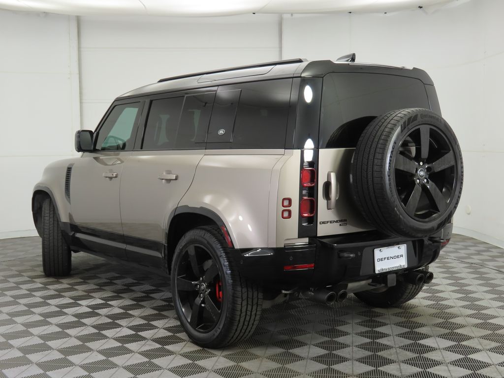 Thumbnail: 2023 Land Rover Defender - 7