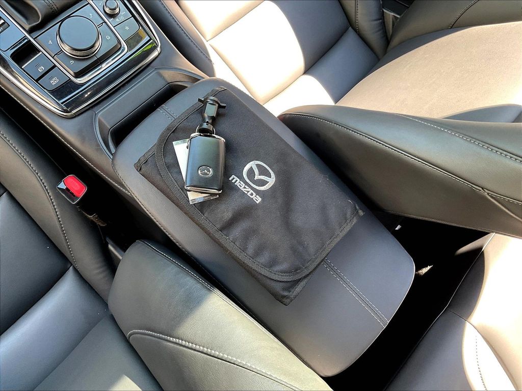 2024 Mazda CX-30 2.5 S Preferred Package Machine Gray Metallic - Grieco Acura - Image 36