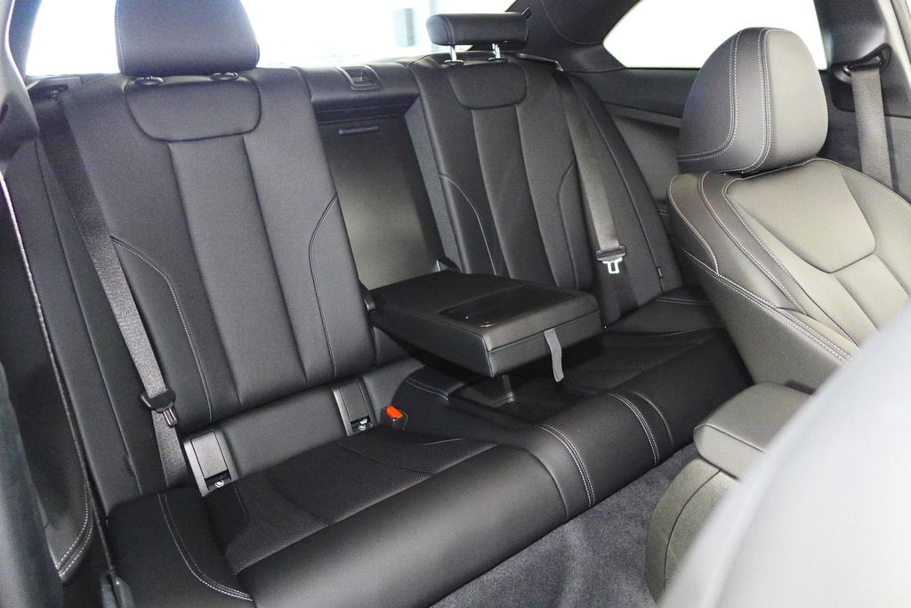 Thumbnail: 2024 BMW 2 Series - 21