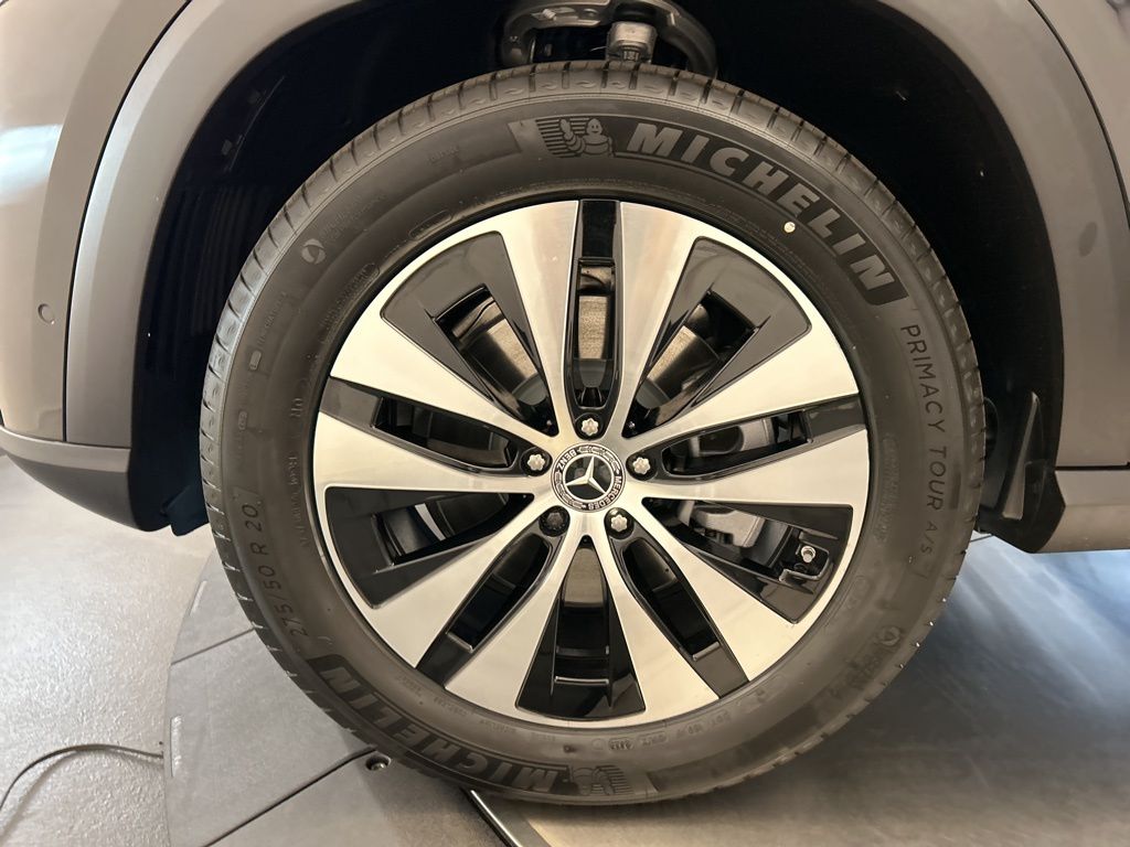 Thumbnail: 2026 Mercedes-Benz GLE - 10