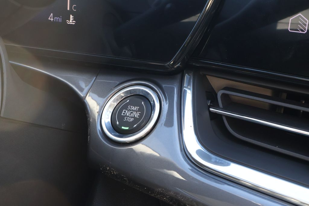 Thumbnail: 2026 Chevrolet Trax - 32