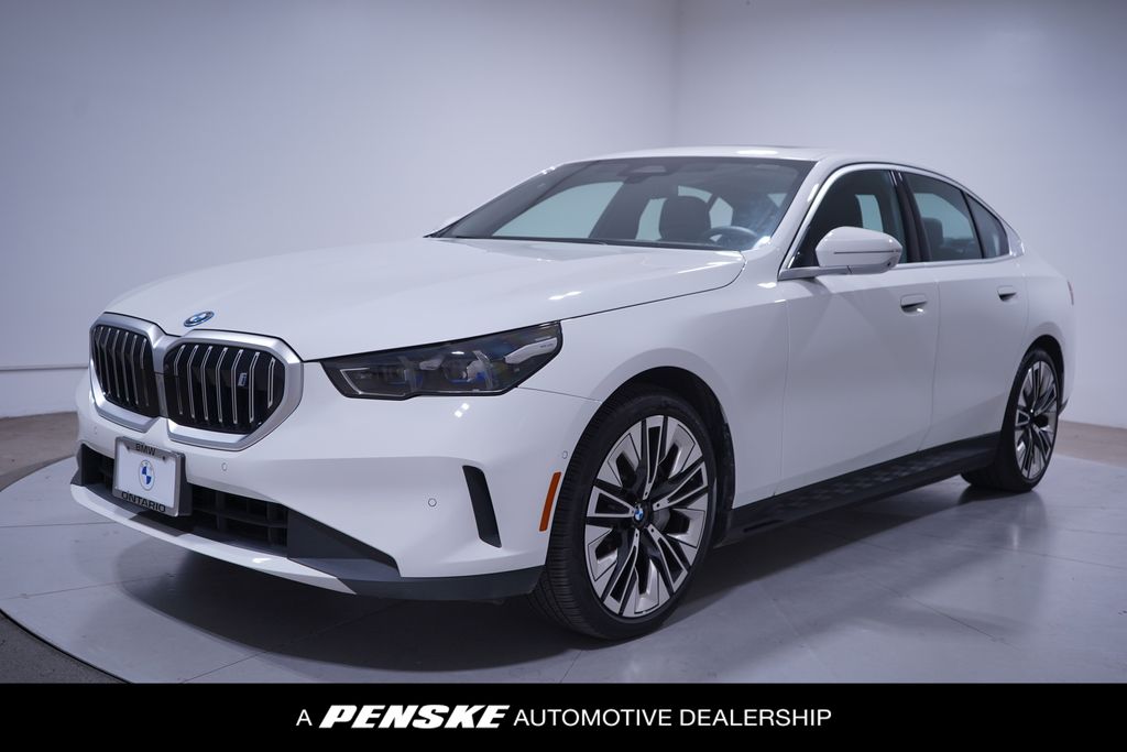 2026 BMW i5 eDrive40 -
                  Ontario, CA