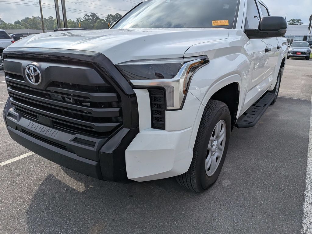 Ice Cap 2025 Toyota Tundra Pickup Truck Four-Wheel Drive Automatic