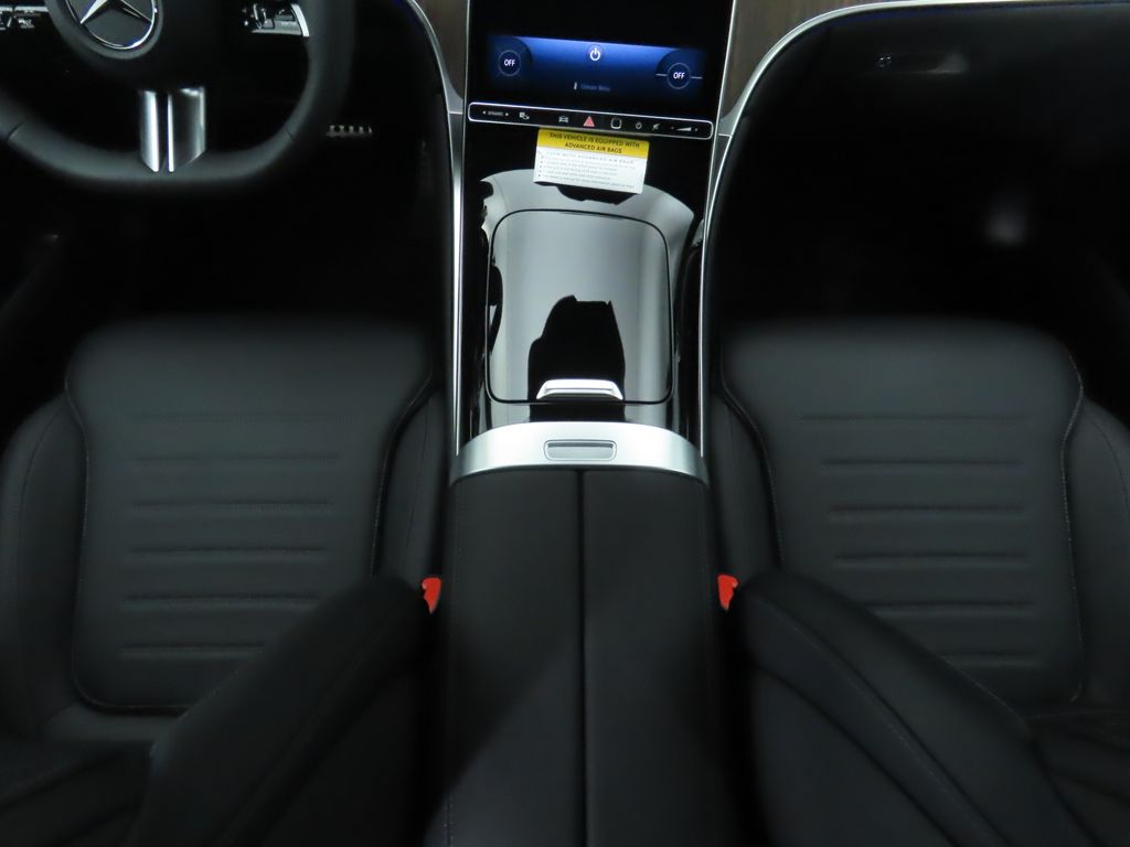 Thumbnail: 2026 Mercedes-Benz GLC - 18