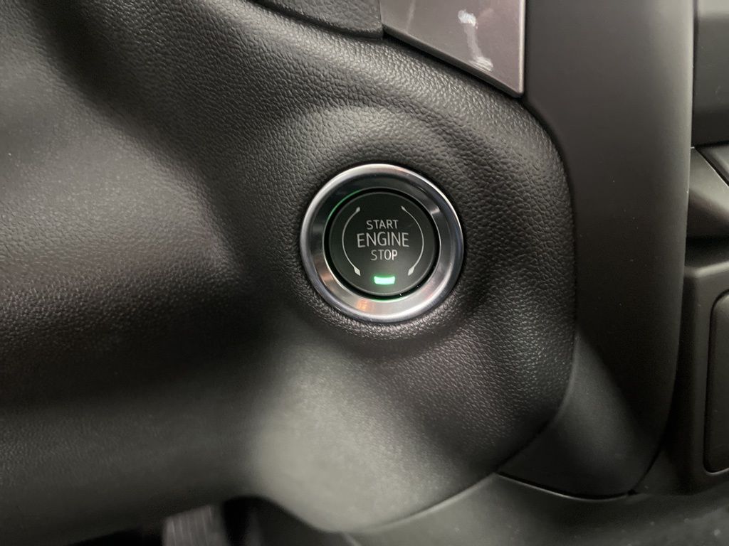 Thumbnail: 2026 Chevrolet Silverado 1500 - 31