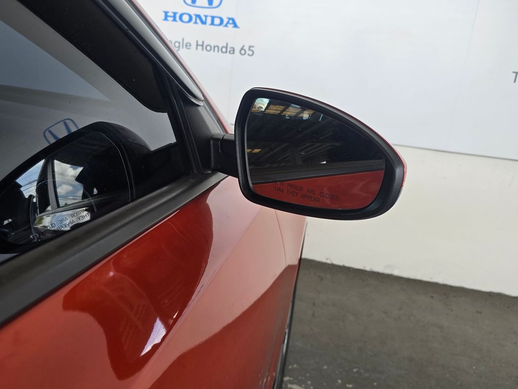 Thumbnail: 2023 Kia Forte - 25
