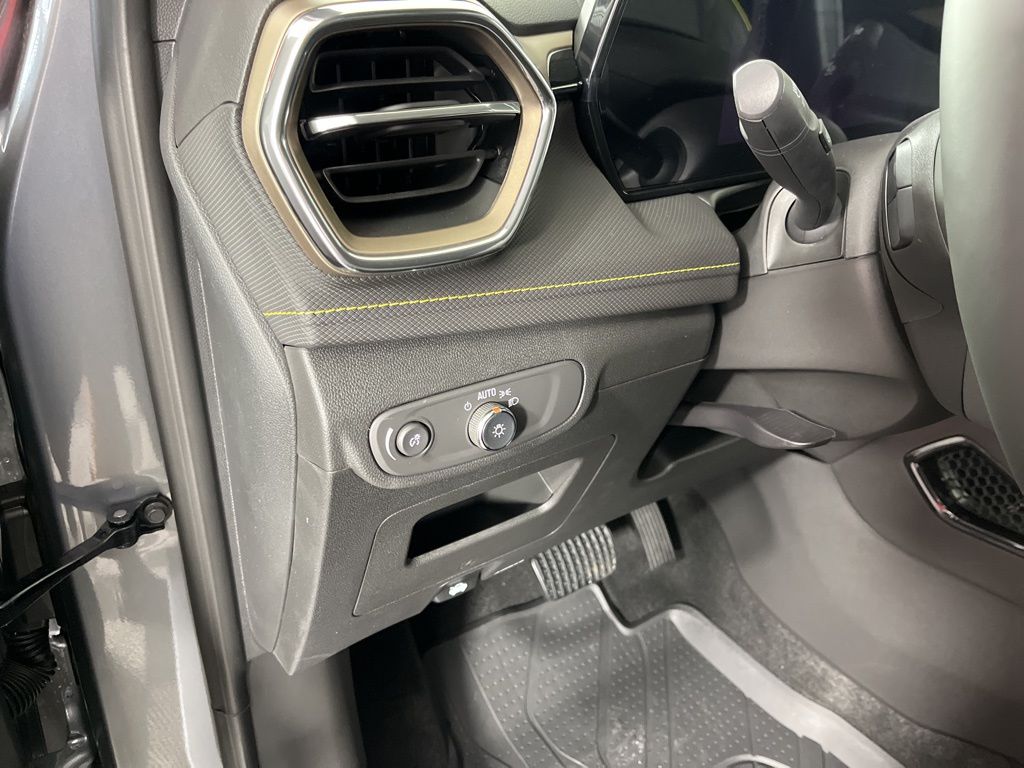 Thumbnail: 2026 Chevrolet TrailBlazer - 19