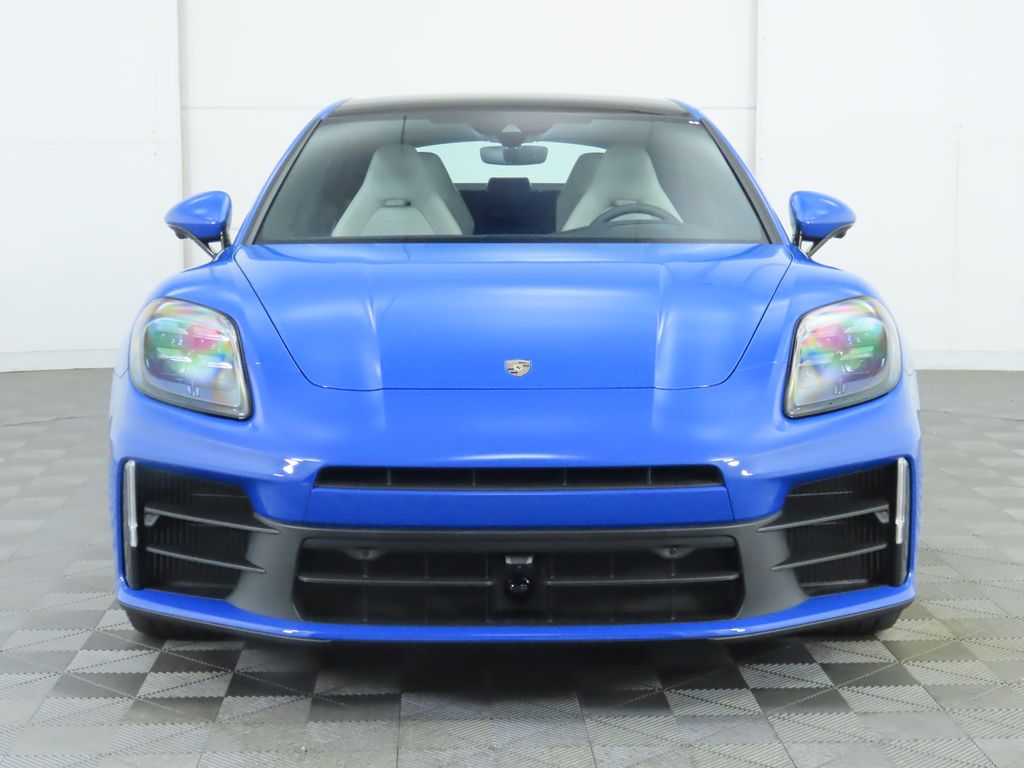 Thumbnail: 2025 Porsche Panamera - 10