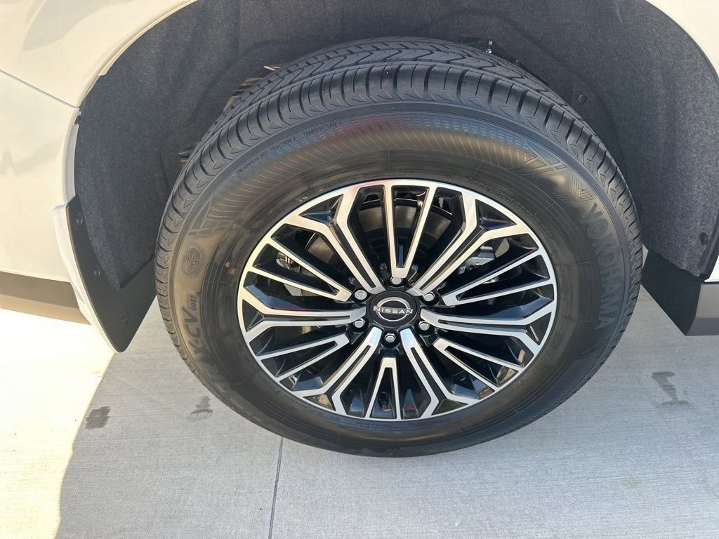 2025 Aspen White Tricoat Nissan Armada SL RWD SUV