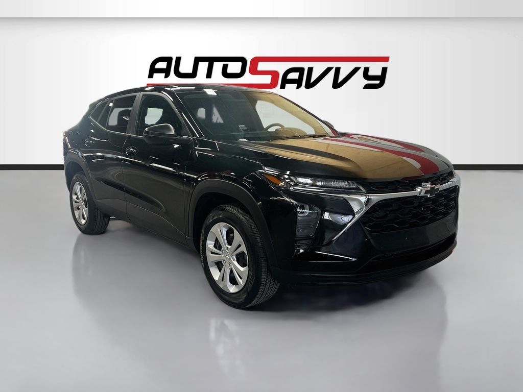 2025 Chevrolet Trax LS