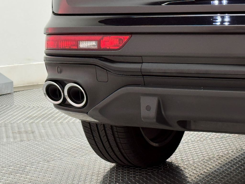 2023 Audi SQ5 Prestige 15