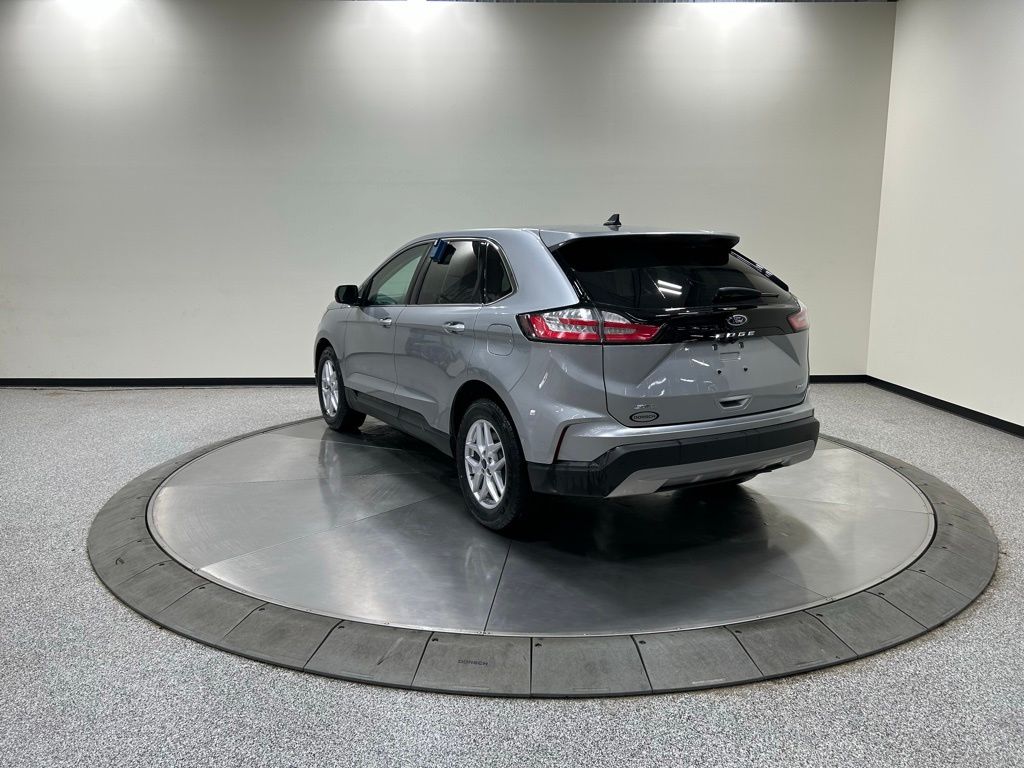 used 2022 Ford Edge car, priced at $19,841
