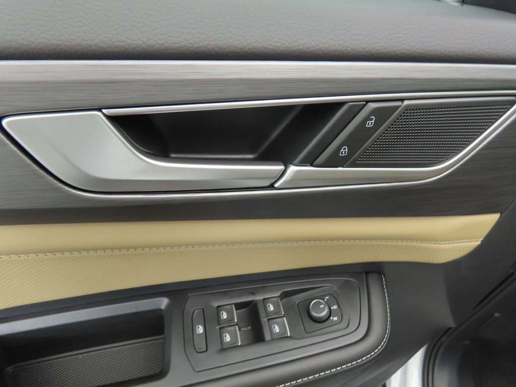 Thumbnail: 2026 Volkswagen Atlas - 23