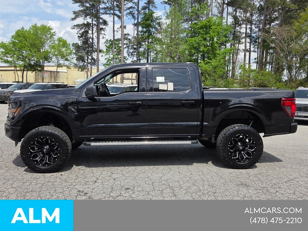 Used 2025 Black Ford XLT image 5