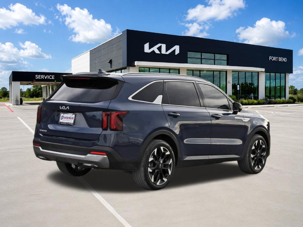 Used 2024 Kia Sorento SUV