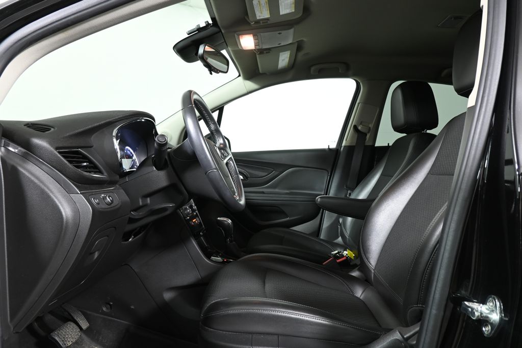 Thumbnail: 2018 Buick Encore - 3