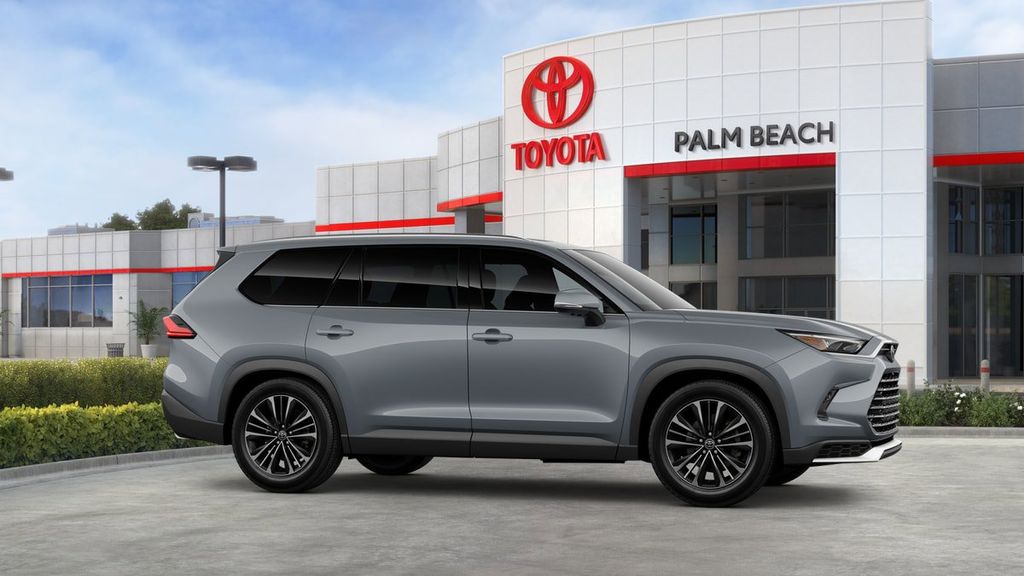 Thumbnail: 2025 Toyota Grand Highlander - 13